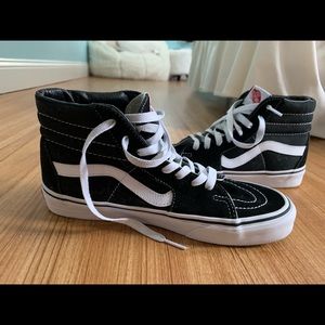 Black and white High top vans, size 8 women’s